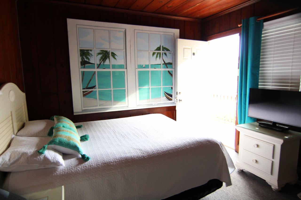 Holliday Inn Of ฟอลลีบีช ภายนอก รูปภาพ